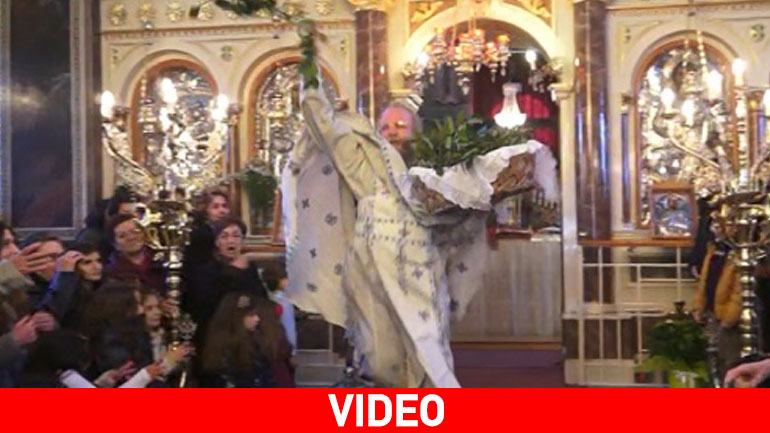 Εντυπωσιακή όπως κάθε χρόνο η Πρώτη Ανάσταση στη Χίο