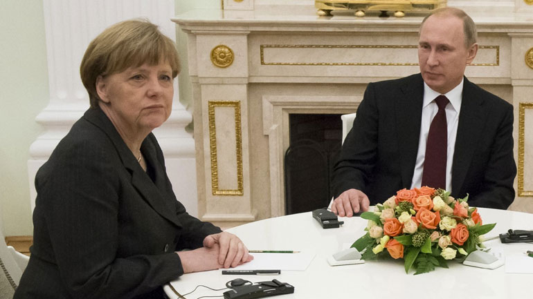 Η Μέρκελ απέρριψε την πρόσκληση Πούτιν να μεταβεί στη Μόσχα Η Μέρκελ απέρριψε την πρόσκληση Πούτιν να μεταβεί στη Μόσχα