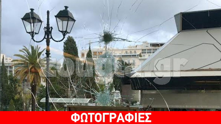 Στόχος αγνώστων με βαριοπούλες τα ΚΕΠ Συντάγματος Στόχος αγνώστων με βαριοπούλες τα ΚΕΠ Συντάγματος