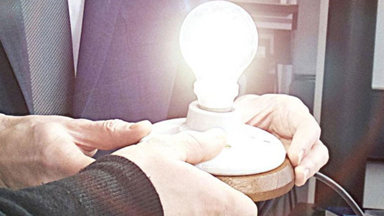 Στο εμπόριο φέτος η πρώτη λάμπα από γραφένιο Στο εμπόριο φέτος η πρώτη λάμπα από γραφένιο