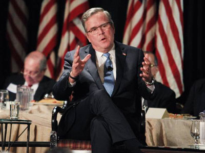 Τζεμπ Μπους: Προετοιμάζεται για τον προεκλογικό αγώνα