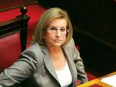 Η Φάνη Πάλλη-Πετραλιά παρουσιάζει το βιβλίο της Η Φάνη Πάλλη-Πετραλιά παρουσιάζει το βιβλίο της