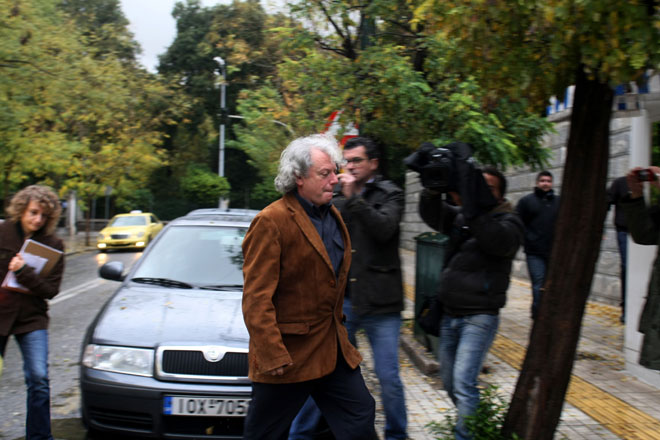 Η άφιξη του Γ. Ρωμανού στο Μέγαρο Μαξίμου