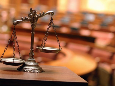 Τριήμερη αποχή δικαστικών επιμελητών