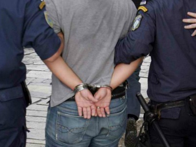 Συνελήφθη 43χρονος που κατηγορείται για βιασμό Συνελήφθη 43χρονος που κατηγορείται για βιασμό