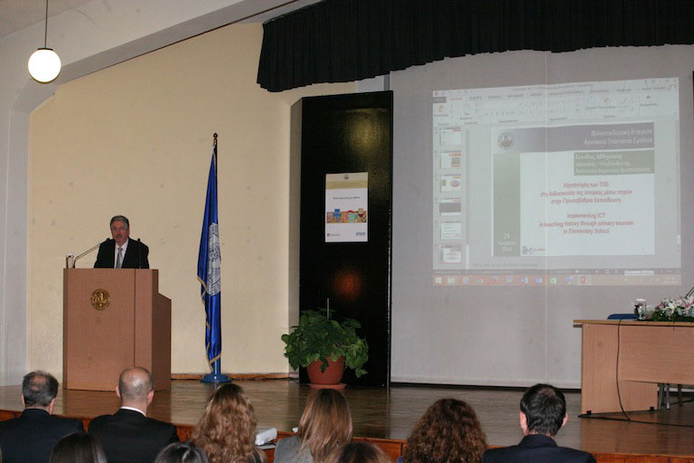 Ο κος Σωτήριος Γκλαβάς, Υπεύθυνος ψηφιακού προγράμματος Αρσακείου και μέλος του Δ.Σ. της Φ.Ε.