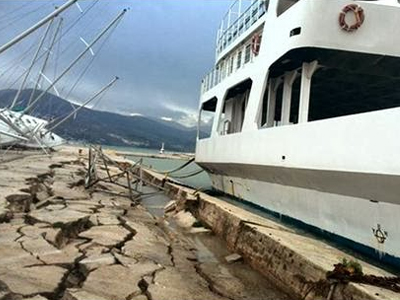 500 τόνοι τσιμέντο στην Κεφαλονιά 500 τόνοι τσιμέντο στην Κεφαλονιά