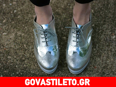 Αυτά είναι τα παπούτσια που κάνουν θραύση φέτος!