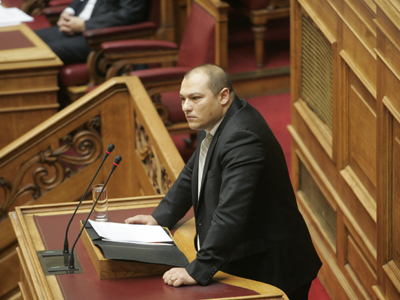 Στη Βουλή μόνο η οικογένεια Γερμενή