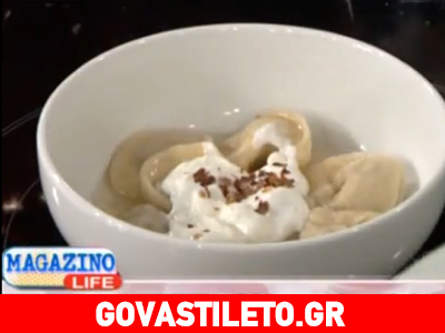 Φτιάχνουμε «μαν τι» ή αλλιώς πιτάκια με κιμά