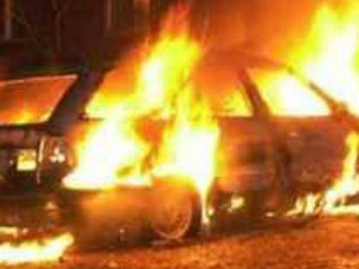 Κρήτη: Παρανάλωμα του πυρός έγινε ΙΧ τα ξημερώματα Κρήτη: Παρανάλωμα του πυρός έγινε ΙΧ τα ξημερώματα