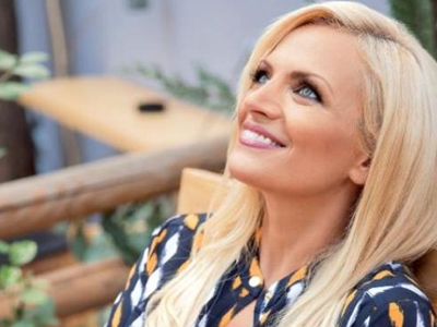 Δύο φίλες στην ίδια ζώνη