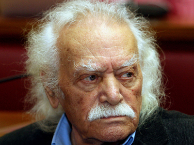 Γλέζος μαινόμενος