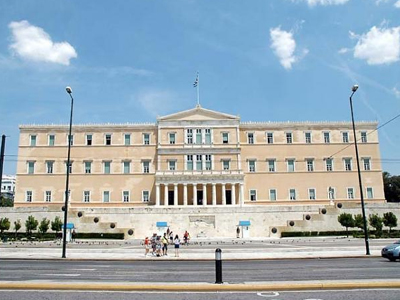 Τα μάρμαρα της… Βουλής