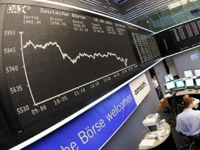 Με μικρές απώλειες άνοιξαν οι ευρωπαϊκές αγορές Με μικρές απώλειες άνοιξαν οι ευρωπαϊκές αγορές