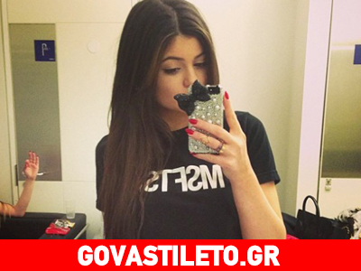 Η σχέση των selfies φωτογραφιών με την πλαστική χειρουργική