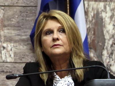 Διαφωνία Βούλτεψη με τις δηλώσεις Παπούλια Διαφωνία Βούλτεψη με τις δηλώσεις Παπούλια