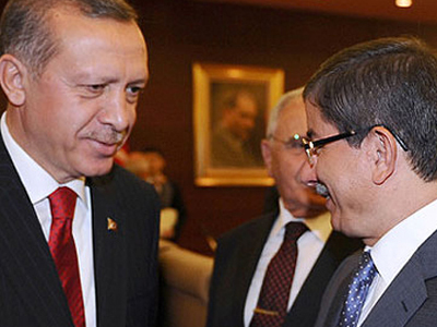 Τον Ερντογάν θα διαδεχθεί επισήμως ο Αχμέτ Νταβούτογλου Τον Ερντογάν θα διαδεχθεί επισήμως ο Αχμέτ Νταβούτογλου