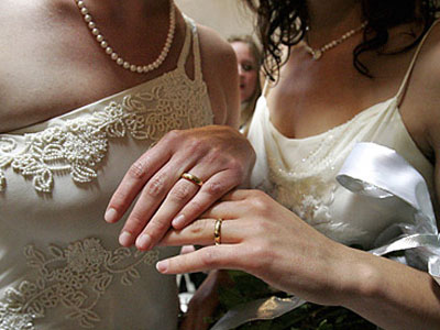 Η Λεσβιακή Κοινότητα συγχαίρει τον Πρωθυπουργό