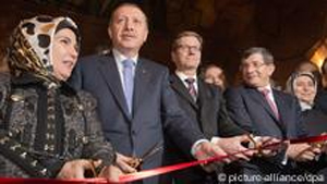 Στο Βερολίνο ο Ερντογάν εγκαινίασε το νέο κτίριο της τουρκικής πρεσβείας 