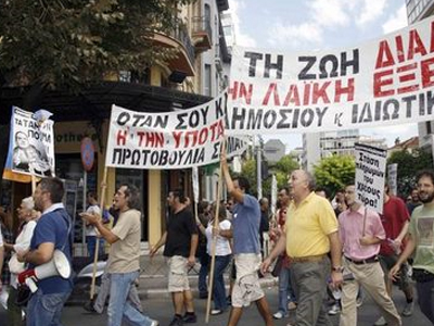 Διαδηλώνουν οι ιδιοκτήτες φορτηγών στη Θεσσαλονίκη