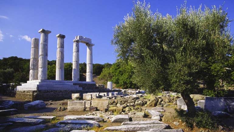 Στα 10 καλύτερα «άγνωστα» νησιά της Ευρώπης η Σαμοθράκη Στα 10 καλύτερα «άγνωστα» νησιά της Ευρώπης η Σαμοθράκη