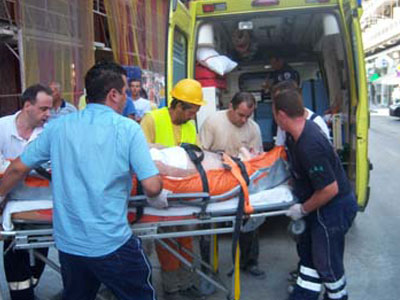 Τον συνέθλιψε υδραυλική πόρτα