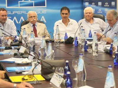 Super League: Παραμένουν ίδια τα κριτήρια αδειοδότησης των ομάδων