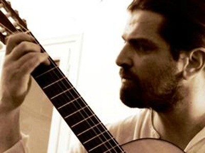 «Εγχόρδων λέξεις»