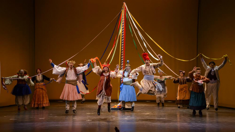 O Σιμιγδαλένιος του Αλέξανδρου Αδαμόπουλου