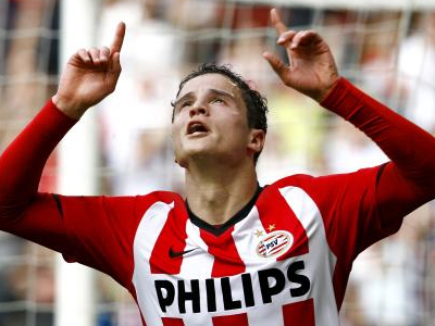 Τρίτωσε το καλό για την PSV