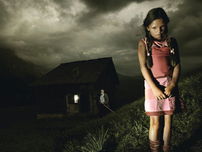 Σπρώχνει και τα 22 του παιδιά στο έγκλημα