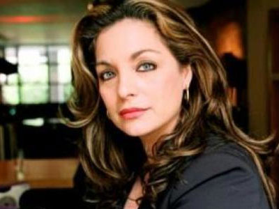 Με την κορούλα της στην Disneyland η Γκερέκου