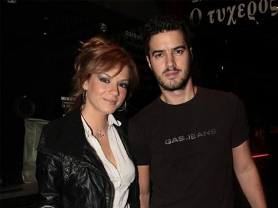 Βάσω-Γιάννης: Γιατί δεν παντρεύονται;