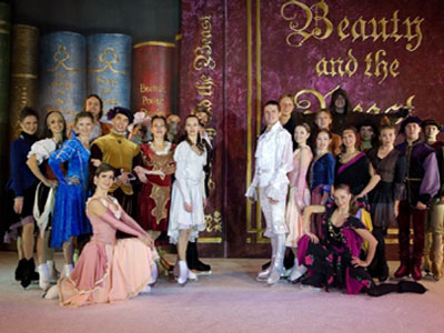 Η πεντάμορφη και το τέρας