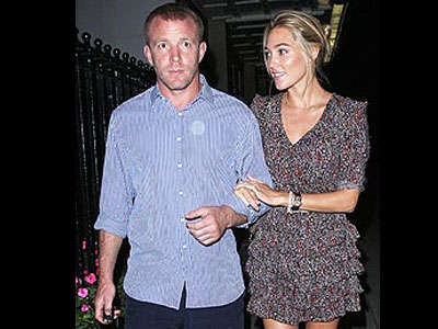 Μπαμπάς για τρίτη φορά ο Guy Ritchie