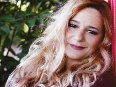 Η μουσική είναι βάλσαμο στη ζωή της Ρεμπούτσικα