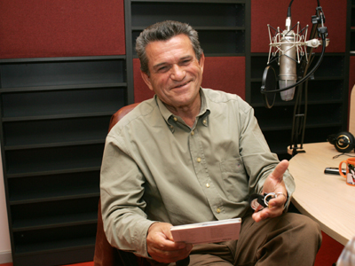 Γ.Μαργαρίτης: Στο νοσοκομείο με έντονους πόνους στην κοιλιακή χώρα