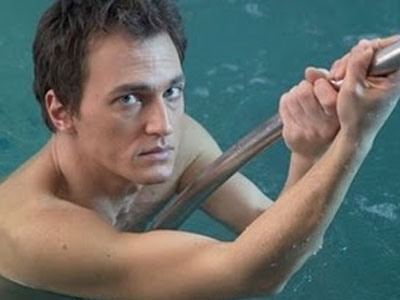 Ο Χάρης Ασημακόπουλος αποκαλύπτεται