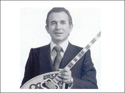 Στην εντατική ο Γιάννης Καραμπεσίνης