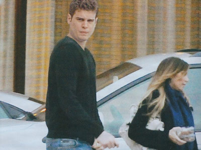 Κοκκίνου-Μπόγρης: Βόλτα στο Κολωνάκι