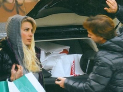 Ρομαντική απόδραση για Μενεγάκη – Παντζόπουλο