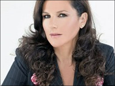 Μπήλιω Τσουκαλά: «Η Στάη ξέρει να κάνει δελτίο, αλλά φαίνεται αγχωμένη»