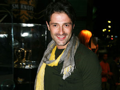 Μεταξάς: Θέλει να τα κάνει όλα με το δικό του τρόπο