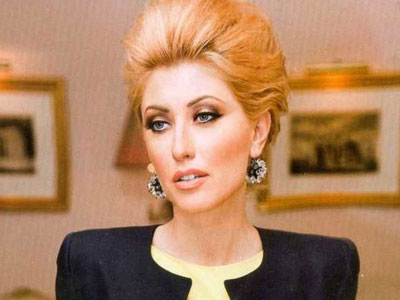 Σία Κοσιώνη: Αντιγράφει την Έλλη Στάη;