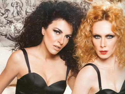 Σολωμού – Παπούλια: Μιλούν για τον κεραυνοβόλο έρωτα