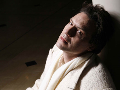 Ο Στράτος επέστρεψε και μιλάει για τον ρόλο του