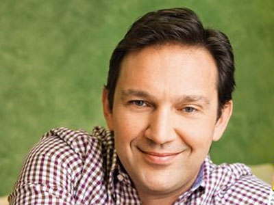 Τάσος Παπαλαζάρου: «Μου στοιχίζει που δεν βλέπω την οικογένειά μου»