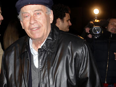 Κρίσιμη αλλά σταθερή η κατάσταση του Θ. Βέγγου