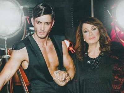 Το ντουέτο του Θεοχάρη με την Ελπίδα